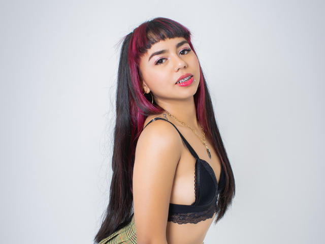 IsaCastro - Live sexe cam - 10848539