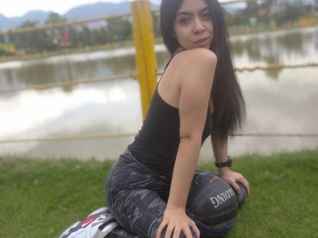MeganQuirt - Sexe cam en vivo - 10851055