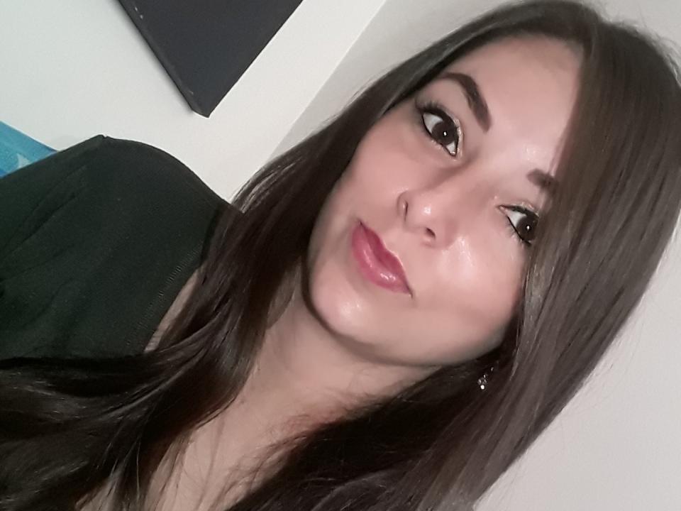 CharlotteHot69 - Live sexe cam - 10856427