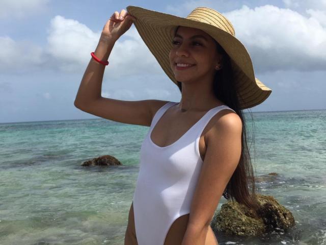 LaraBlack69 - Live sexe cam - 10857243