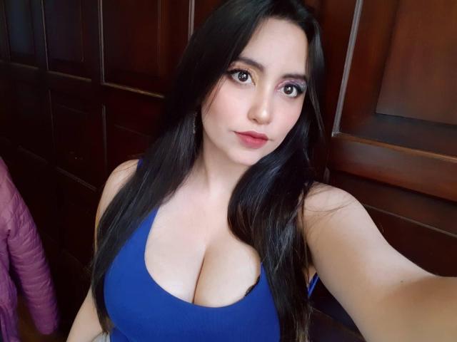 LindaFerrari - Sexe cam en vivo - 10860827