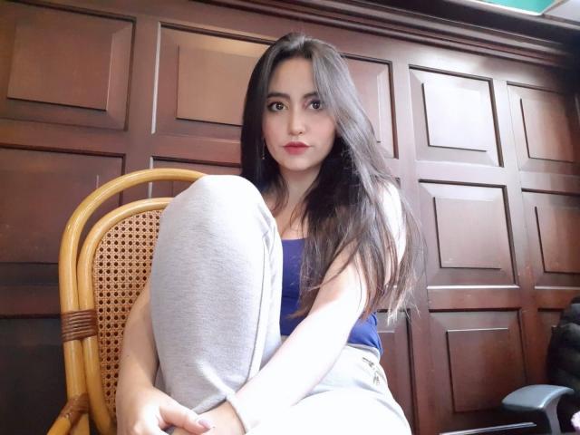 LindaFerrari - 라이브 포르노 &amp; 섹스 캠 - 10860835