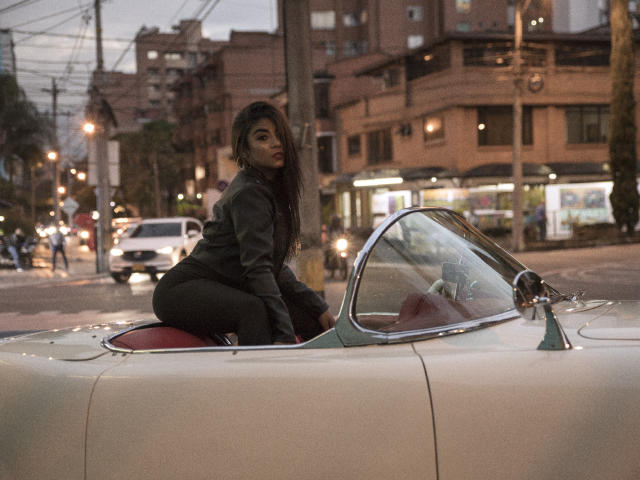 ValerieBlake - Live Sex Cam - 10881655