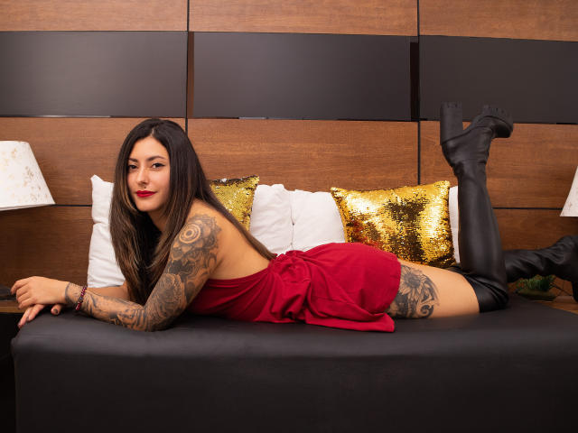 AmarantaVelveth - Sexe cam en vivo - 10882903