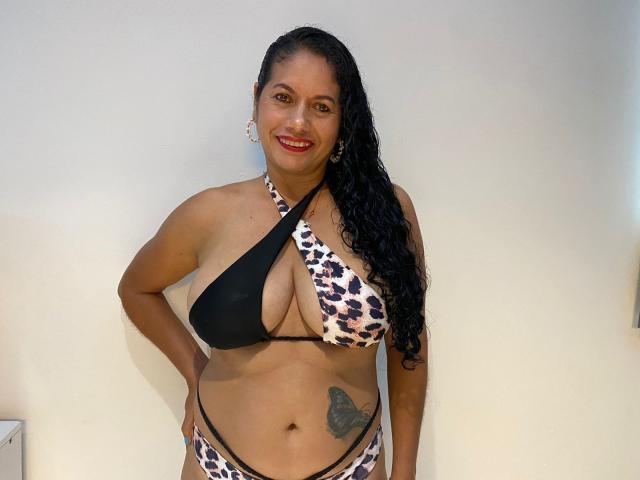 AmandaMonroe - Sexe cam en vivo - 10883643