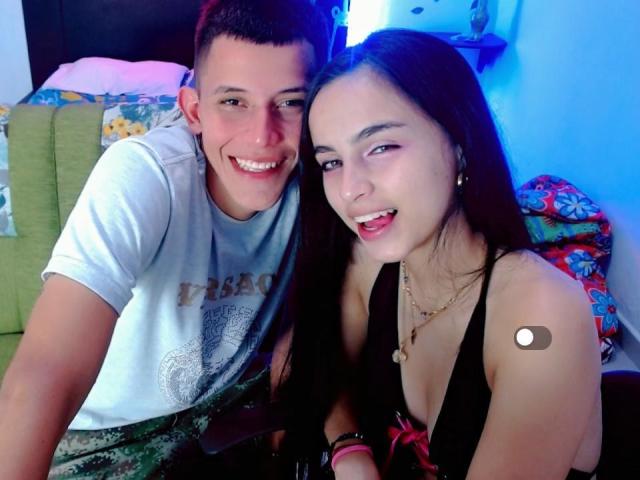HotDenisAnAnnie - Sexe cam en vivo - 10887419