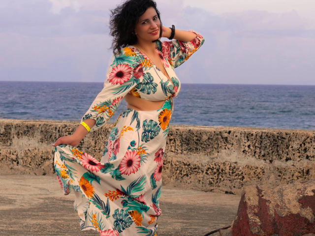 MaraRoberttss - Camera khiêu dâm &amp; quyến rũ trực tiếp - 10887951