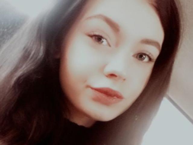 EmilyAndHarry - Live sexe cam - 10899979