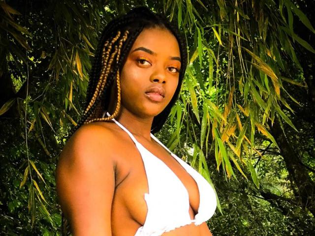 LaylaBrown - Sexe cam en vivo - 10900747