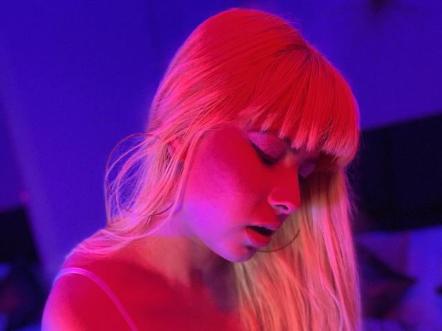 RoseMiler - Live Sex Cam - 10904615