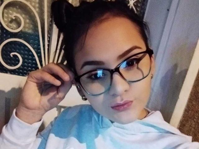 PrettyAdelinee - Sexe cam en vivo - 10916731