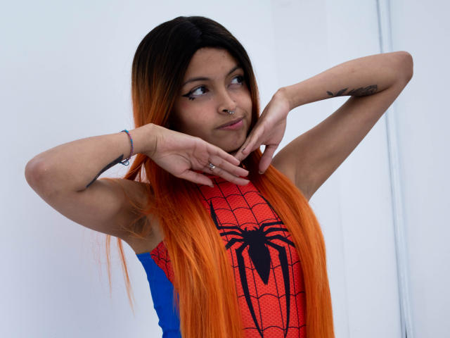 PrettyBeatrice - פורנו בשידור חי ומצלמת סקס - 10930051