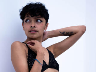 PrettyBeatrice - Camera khiêu dâm &amp; quyến rũ trực tiếp - 10930079