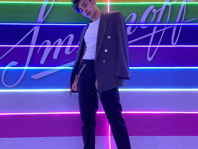 AntonioTella - Sexe cam en vivo - 10952747