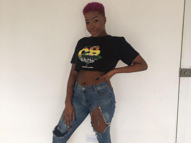 StefanyLooh - Live sexe cam - 10955447