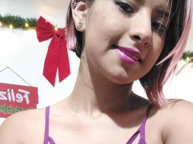 AliceAbernaty - Live porn &amp; sex cam - 10957027