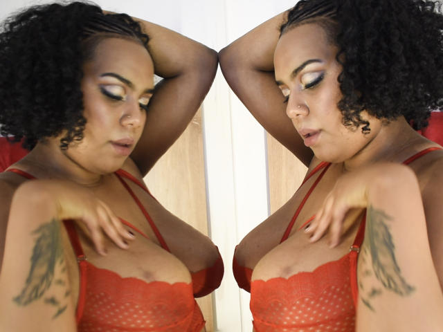 NicoletteSexxy - Live porn &amp; sex cam - 10962451