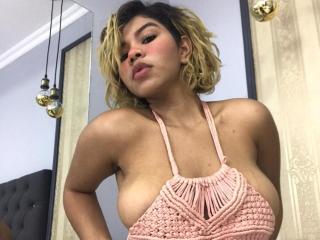 MelanieFerrer - Live sex cam - 10963019