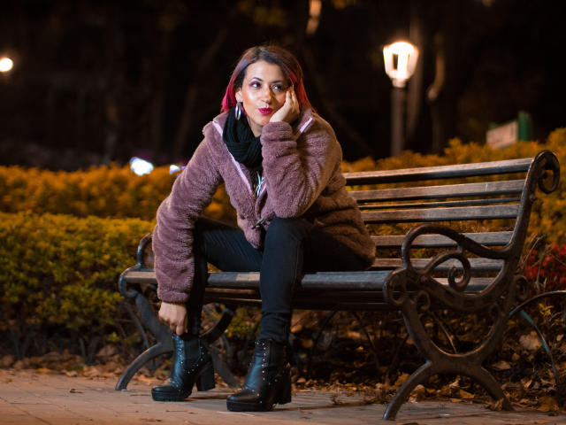 AlyssaSummers - Live sex cam - 10964679