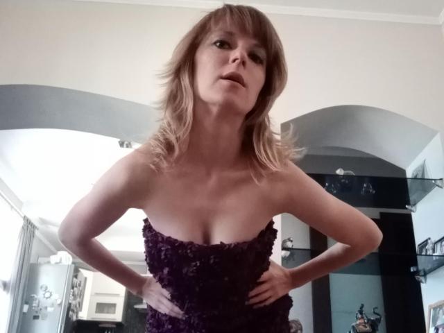 GloryMolly - Live sexe cam - 10966071