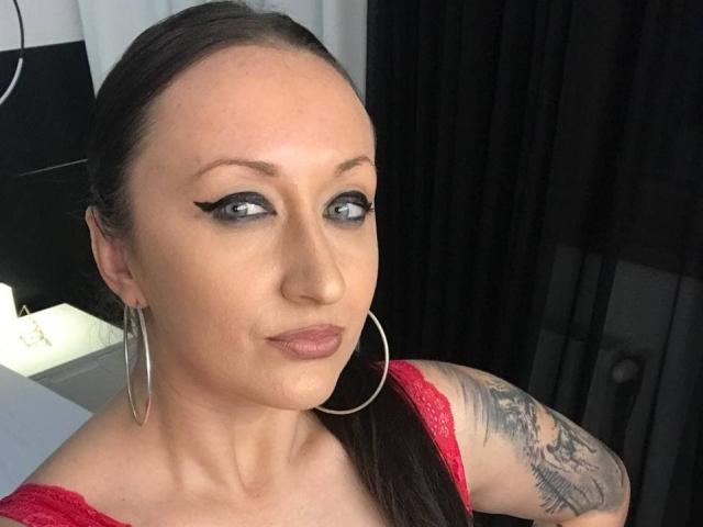 AmalyaKale - Live porn &amp; sex cam - 10967523