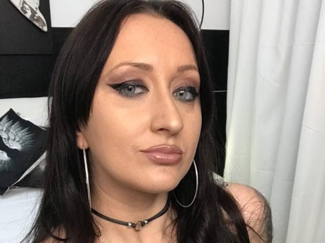 AmalyaKale - Live porn &amp; sex cam - 10967563