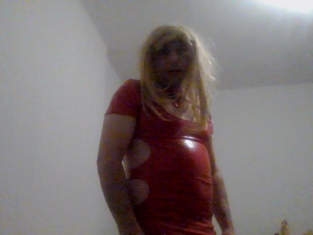 SoumiseChrystal - Live sexe cam - 10974143