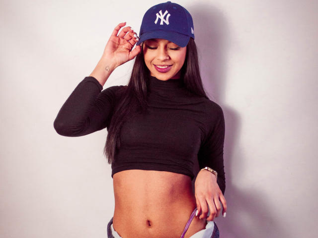 WhitneyJackson - Sexe cam en vivo - 10974451