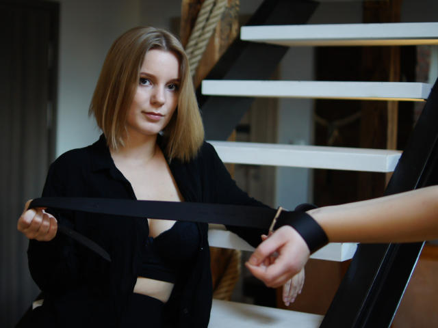 xprettyBecky - Live sex cam - 10978023