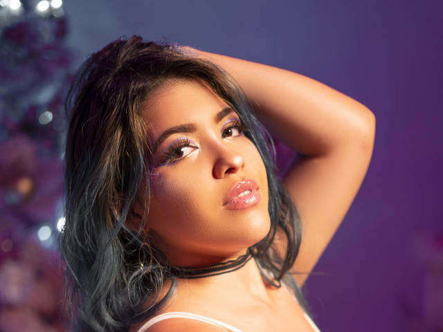 KimLafayette - сексуальная веб-камера в реальном времени - 11007983