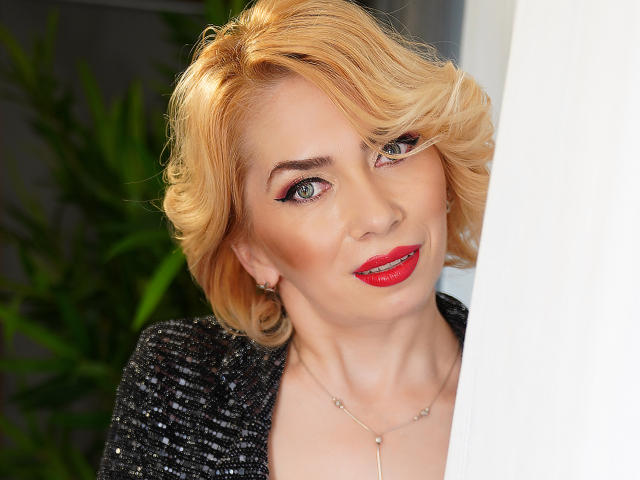 AnnaAmour - Camera khiêu dâm &amp; quyến rũ trực tiếp - 11012795