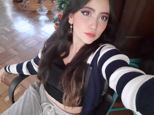 LindaFerrari - Camera khiêu dâm &amp; quyến rũ trực tiếp - 11014747