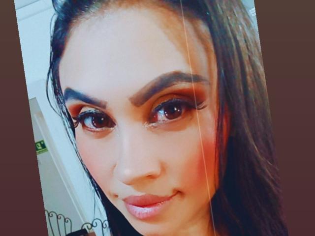 KylieAllen - Live porn &amp; sex cam - 11026807