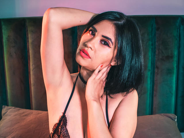 KylieAllen - Live sexe cam - 11041827