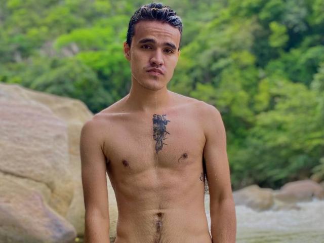 AlexKinter - Live porn &amp; sex cam - 11043543