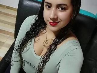 VictoriaColins - Live Sex Cam - 11048235