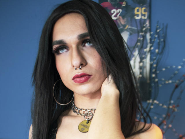 SofiiLoveTs - ライブポルノ&amp;セックスカム - 11049283