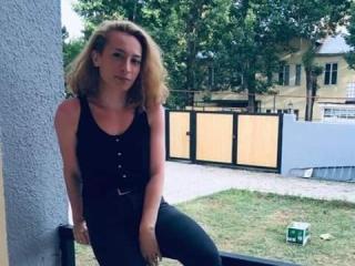 SuzanneLucy - Live sex cam - 11053923