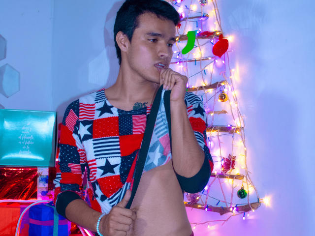 AlexKinter - сексуальная веб-камера в реальном времени - 11056807