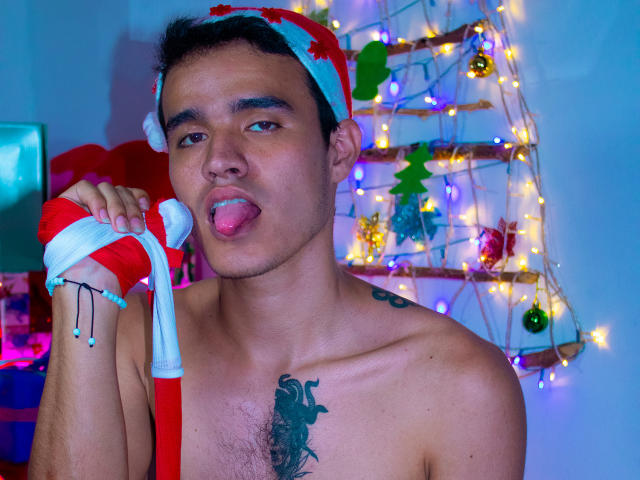 AlexKinter - Live porn &amp; sex cam - 11056811