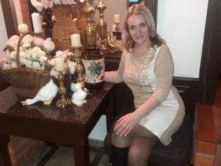 JaniceLegend - Live sex cam - 11056859