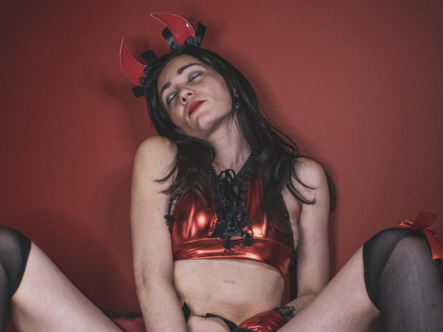 SaharaKmm - Camera khiêu dâm &amp; quyến rũ trực tiếp - 11058603