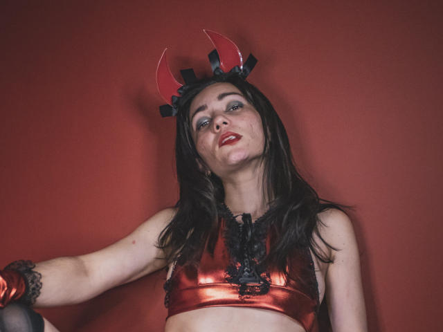 SaharaKmm - Live porn &amp; sex cam - 11058623