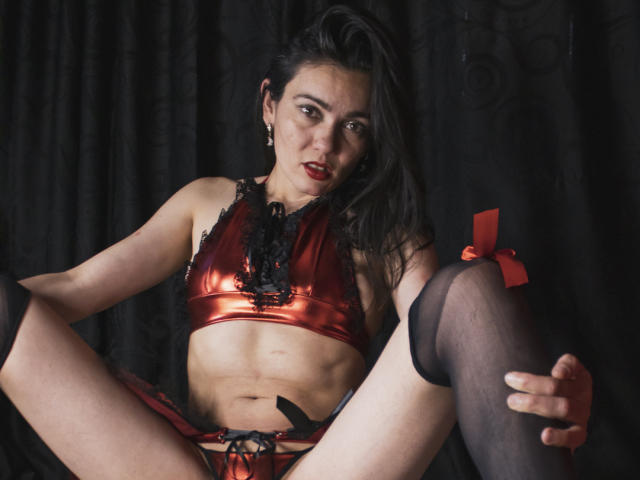 SaharaKmm - сексуальная веб-камера в реальном времени - 11058635