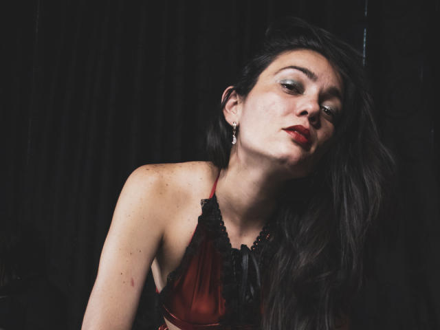 SaharaKmm - Live sex cam - 11058643