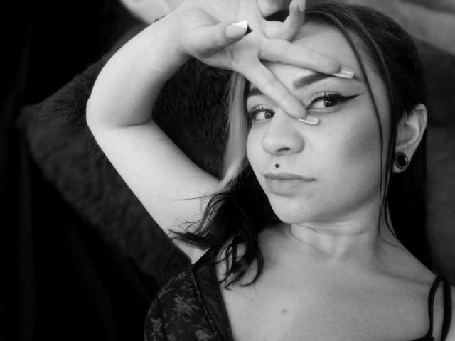 ZoeThompson - Live sex cam - 11061091