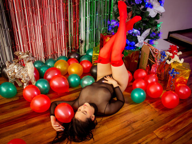 PrettyAdelinee - 라이브 포르노 &amp; 섹스 캠 - 11064974