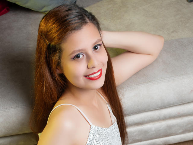 EmiilyRogers - Live porn &amp; sex cam - 11091830