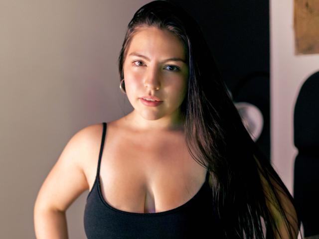 AshleyMoors - Live sexe cam - 11100210