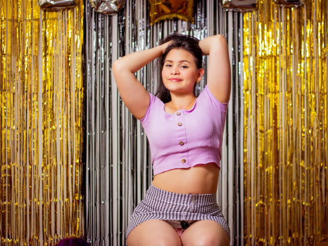 PrettyAdelinee - Sexe cam en vivo - 11106990